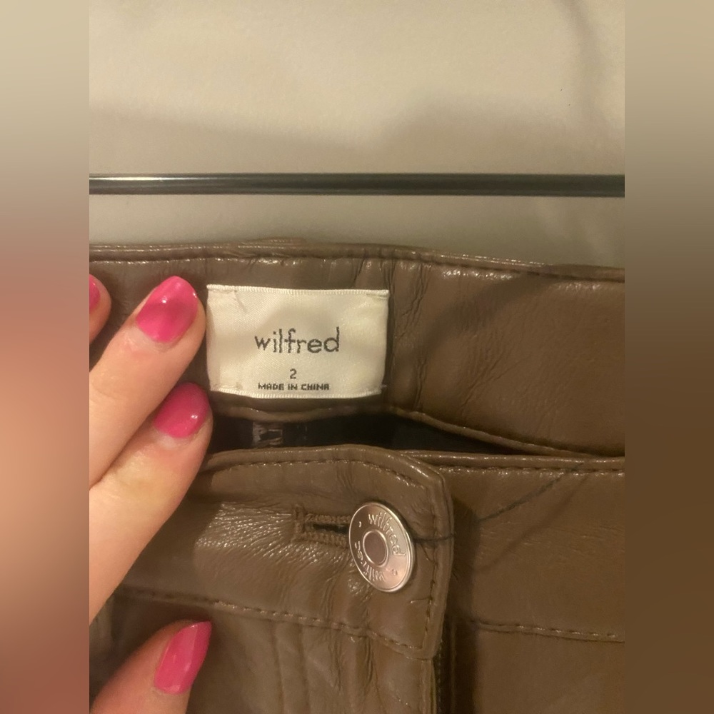 aritzia wilfred melina leather pants - Picture 2 of 3